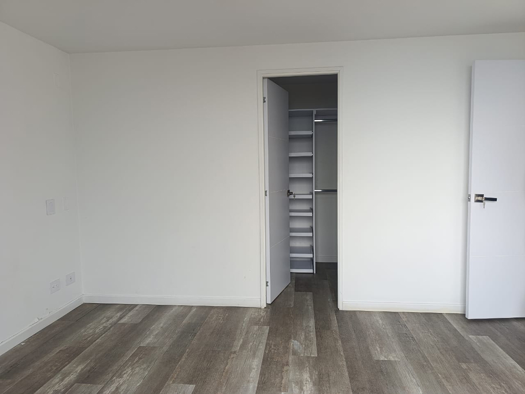Apartamento en arriendo en El Poblado, Medellín · foto 11 de 18