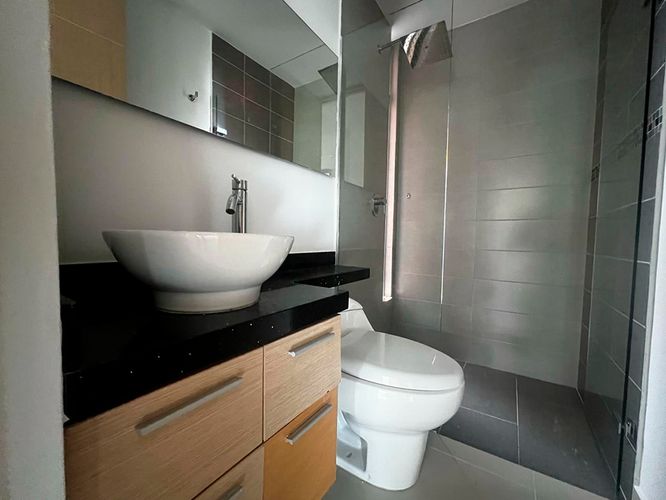 Apartamento de 3 alcobas en arriendo en Loma Del Esmeraldal, Envigado, 90 m² · foto 14 de 16