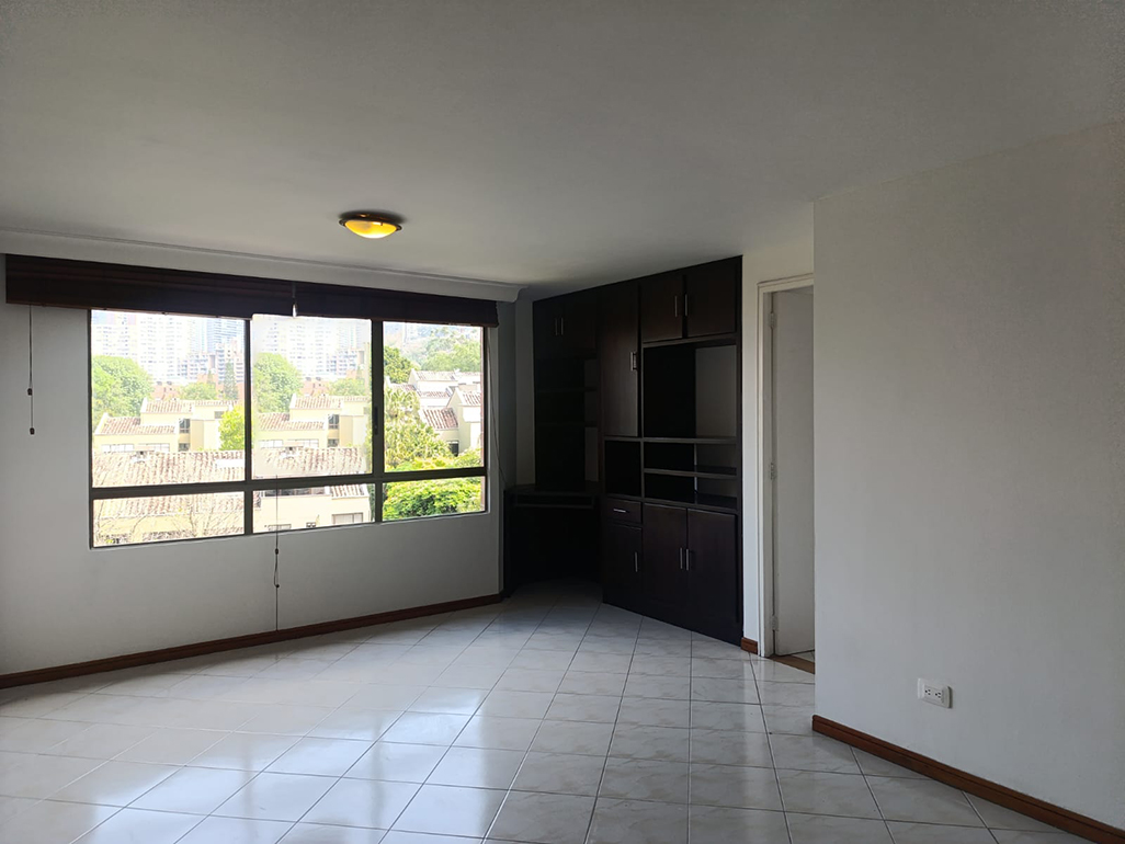 Apartamento en arriendo en El Poblado, Medellín · foto 4 de 15