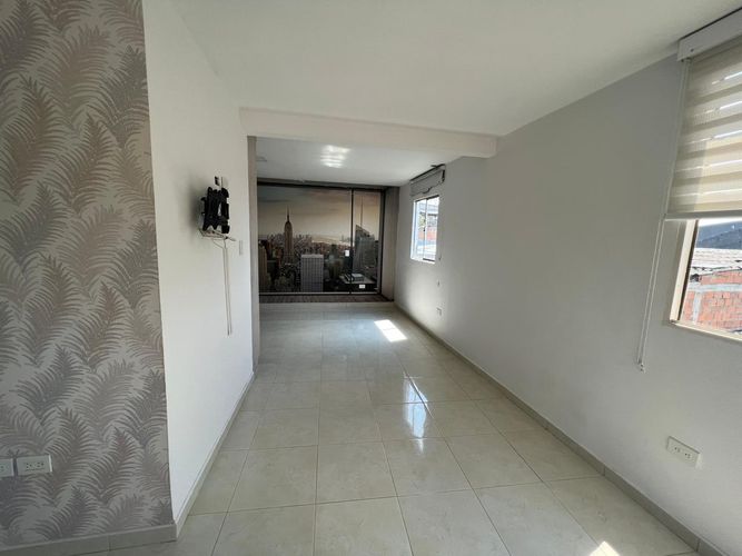 Casa de 20 alcobas en venta en Condina, Pereira, 170 m² · foto 6 de 11