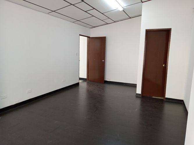 Local en arriendo en Sector Galeria Central, Pereira, 350 m² · foto 10 de 11