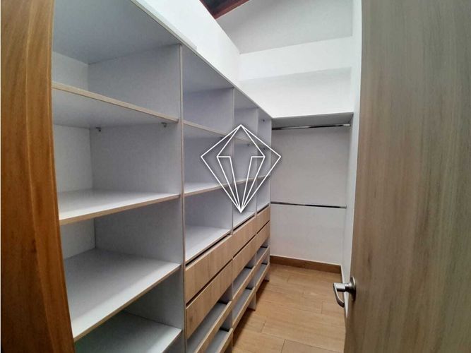 Casa de 4 alcobas en venta en La Ceja, 154 m² · foto 12 de 24