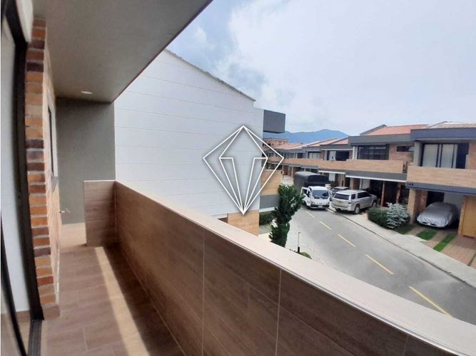 Casa de 4 alcobas en venta en La Ceja, 154 m² · foto 20 de 24
