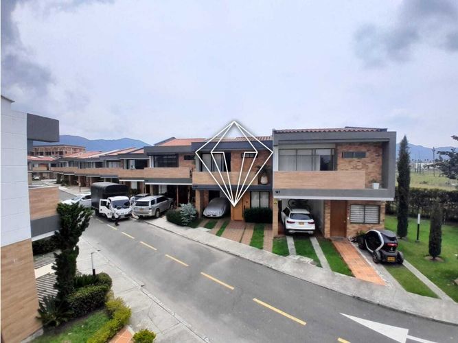 Casa de 4 alcobas en venta en La Ceja, 154 m² · foto 21 de 24
