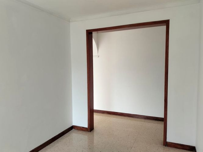 Apartamento en venta en El Poblado, Medellín · foto 8 de 20