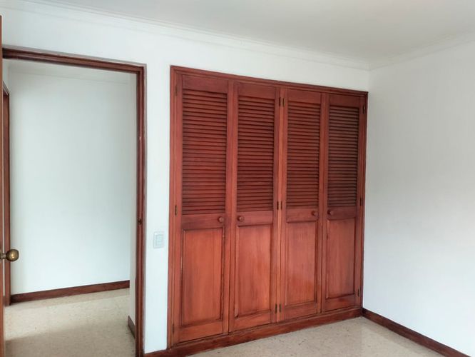 Apartamento en venta en El Poblado, Medellín · foto 13 de 20