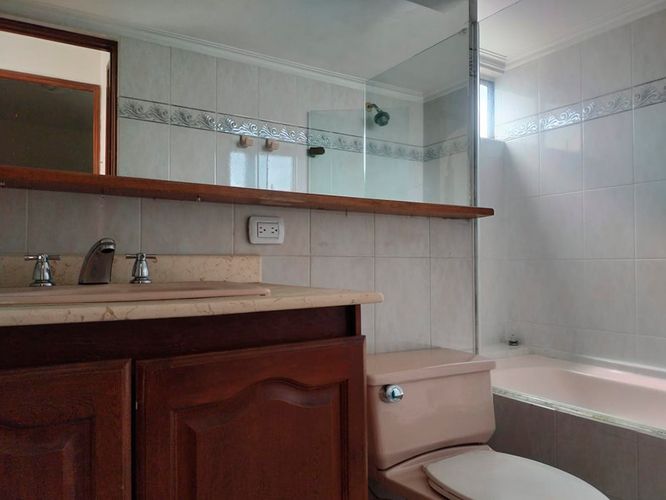 Apartamento en venta en El Poblado, Medellín · foto 20 de 20
