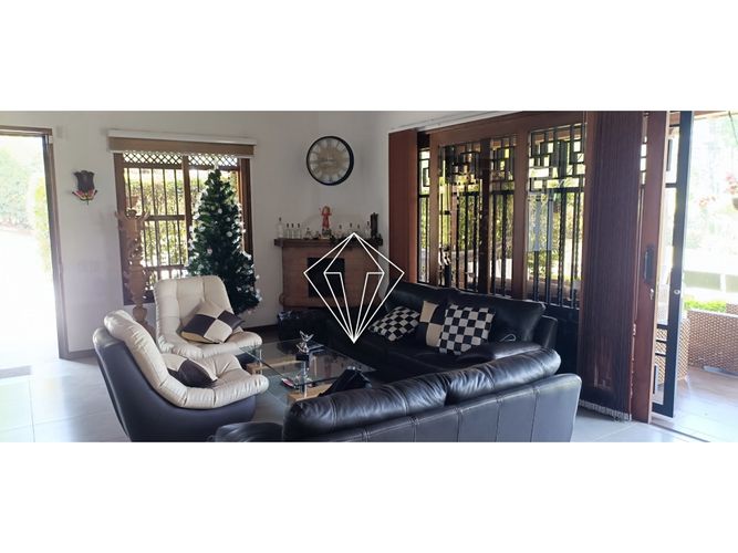 Finca en venta en El Carmen De Viboral, El Carmen de Viboral, 340 m² · foto 9 de 24