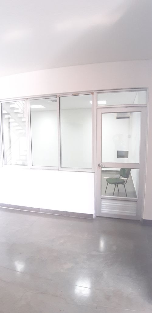 Bodega en arriendo en Brisas De Los Alamos, Cali, 4000 m² · foto 10 de 20