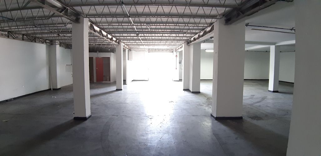 Bodega en arriendo en Brisas De Los Alamos, Cali, 4000 m² · foto 13 de 20