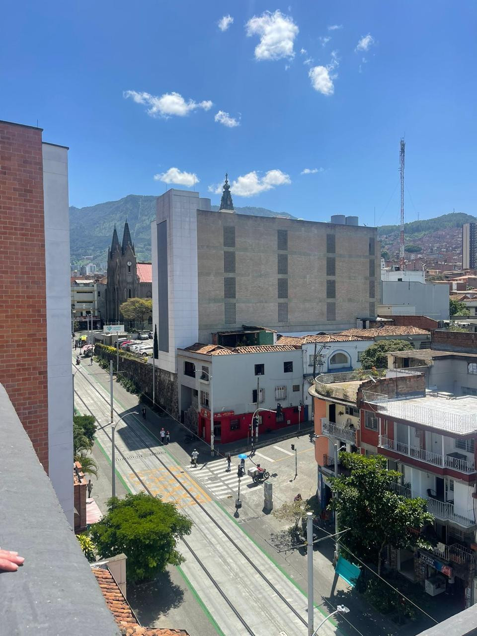 Edificio en venta en La candelaria, Medellín [No disponible] 2