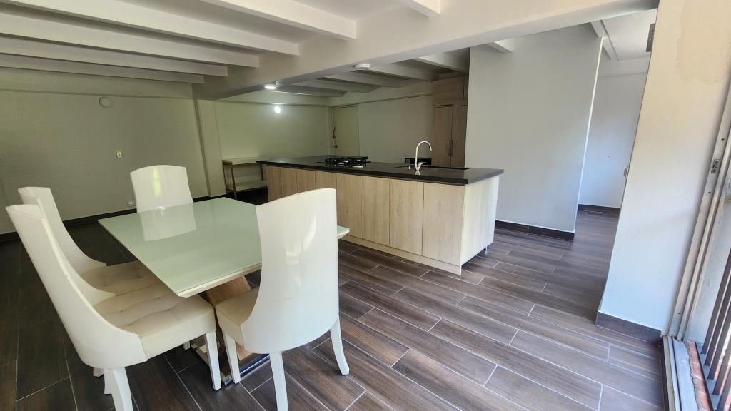 Apartamento en venta en El Poblado, Medellín [No disponible] 3