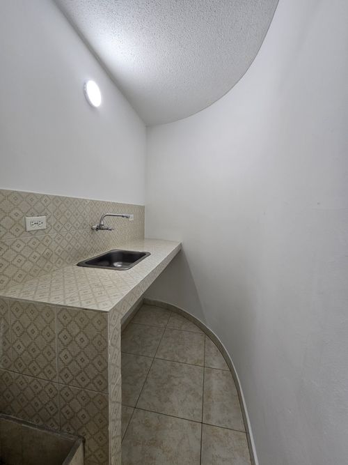 Local en venta en San Vicente, Cali, 78 m² · foto 16 de 18