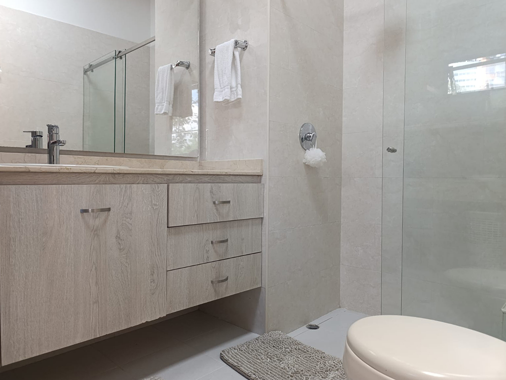 Apartamento en venta en El Poblado, Medellín · foto 18 de 19