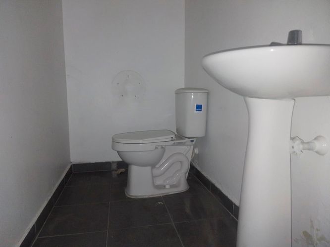 Local en venta en San Joaquín, Medellín, 1420 m² · foto 16 de 18