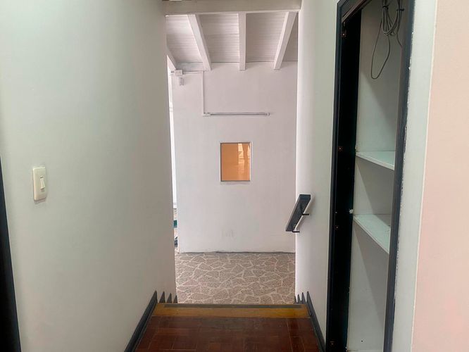 Oficina en arriendo en El Poblado, Medellín, 300 m² · foto 5 de 16