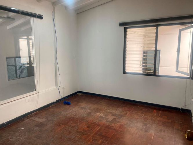 Oficina en arriendo en El Poblado, Medellín, 300 m² · foto 8 de 16