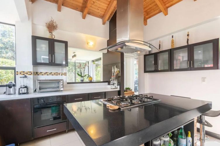 Casa de 4 alcobas en venta en Fonquetá, Chía, 244 m² · foto 7 de 24