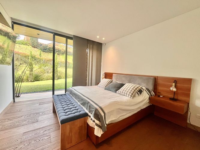 Casa de 4 alcobas en venta en Loma Del Escobero, El Retiro, 500 m² · foto 19 de 24