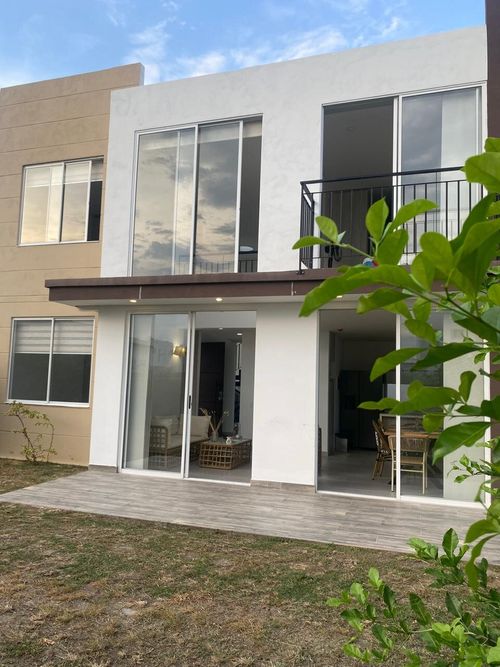 Casa de 3 alcobas en venta en Ricaurte, 100 m² · foto 5 de 17