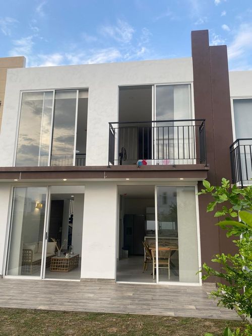 Casa de 3 alcobas en venta en Ricaurte, 100 m² · foto 6 de 17