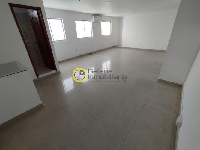 Oficina en arriendo en Cabecera Del Llano, Bucaramanga, 40 m² · foto 2 de 8