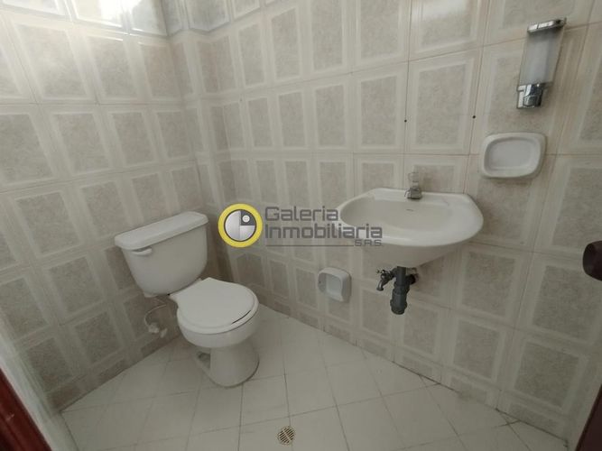 Oficina en arriendo en Cabecera Del Llano, Bucaramanga, 40 m² · foto 4 de 8