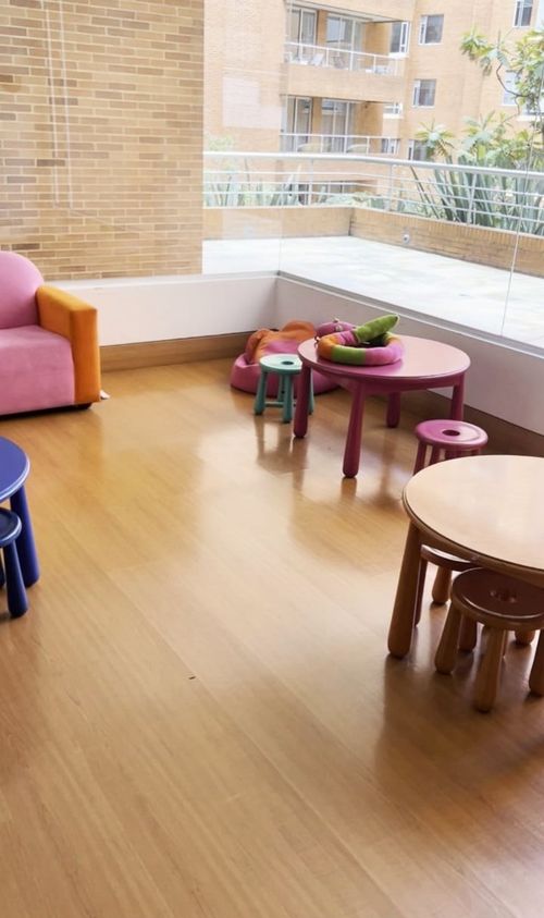 Apartamento de 4 alcobas en venta en Los Rosales, Bogotá, 375 m² · foto 9 de 24