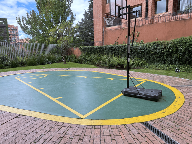 Apartamento de 4 alcobas en venta en Los Rosales, Bogotá, 375 m² · foto 12 de 24