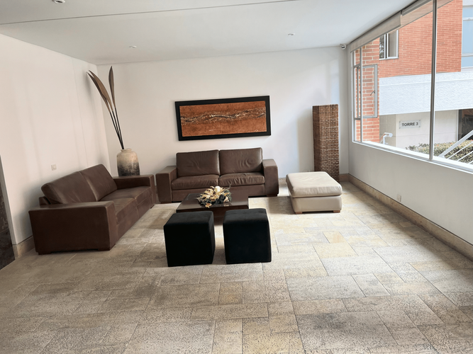 Apartamento de 4 alcobas en venta en Los Rosales, Bogotá, 375 m² · foto 19 de 24