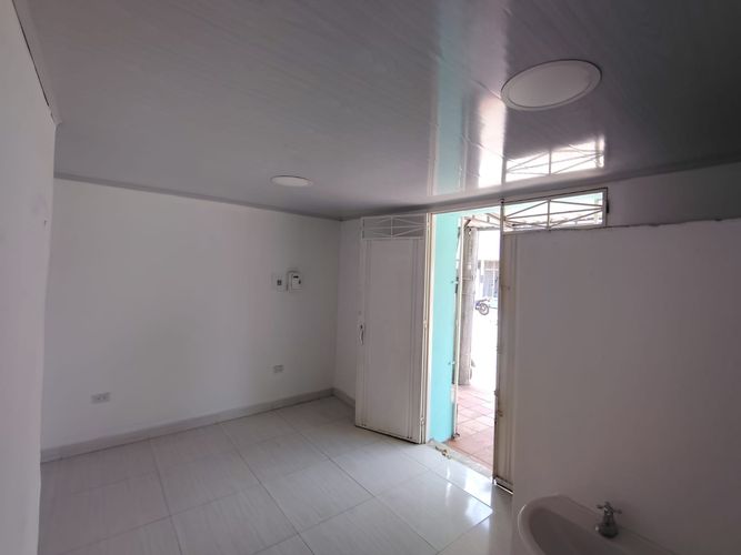 Local en arriendo en Callejon, Cúcuta, 12 m² · foto 2 de 5