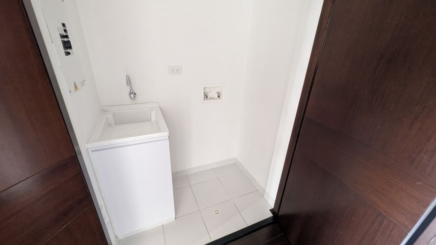 Apartamento de 1 alcoba en venta en Chico Norte, Bogotá, 65 m² · foto 8 de 12