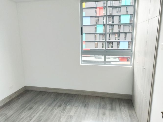 Apartamento de 2 alcobas en arriendo en Laureles, Medellín, 75 m² · foto 10 de 16