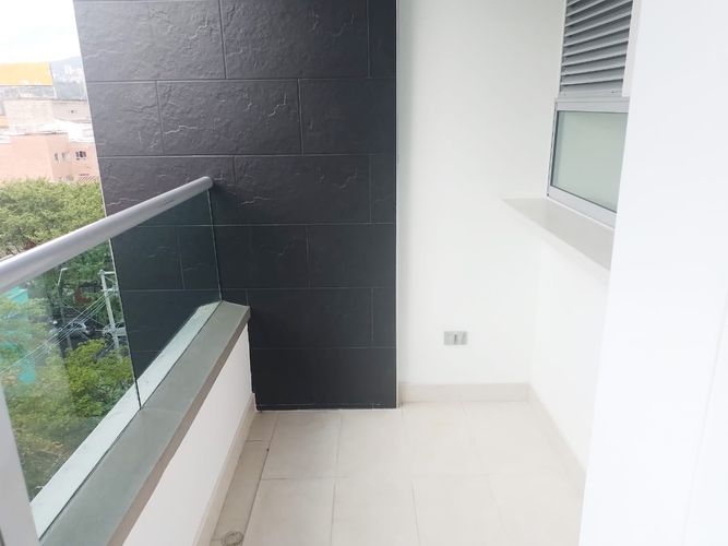 Apartamento de 2 alcobas en arriendo en Laureles, Medellín, 75 m² · foto 15 de 16