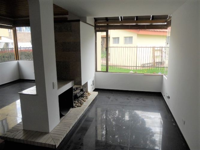 Casa de 4 alcobas en venta en Lagos De Torca, Bogotá, 278 m² · foto 7 de 24