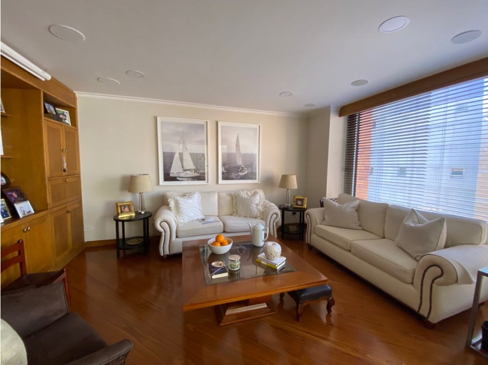 Apartamento en venta en Chico, Bogotá · foto 7 de 19