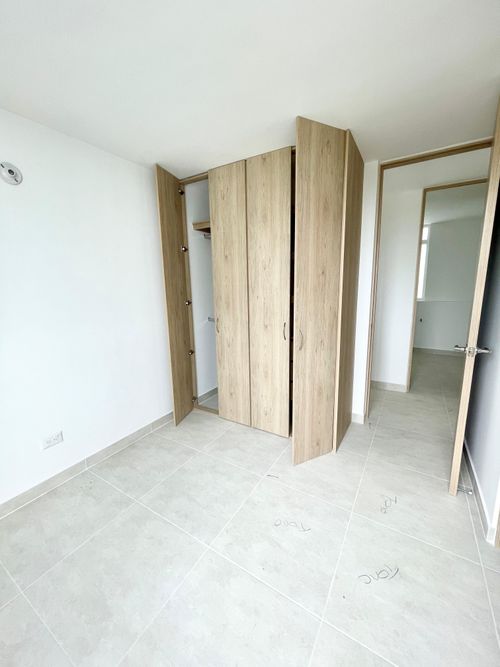 Apartamento de 3 alcobas en venta en Picaleña Y Mirolindo, Ibagué, 105 m² · foto 21 de 24