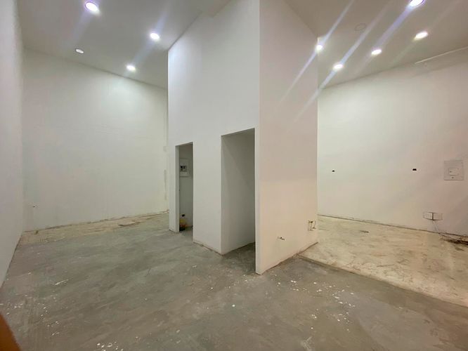 Local en arriendo en El Poblado, Medellín, 70 m² · foto 3 de 13