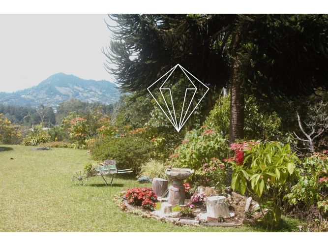 Finca en venta en La Ceja, 315 m² · foto 9 de 22