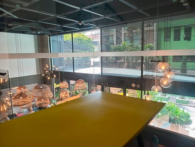Oficina en arriendo en El Poblado, Medellín, 10 m² · foto 5 de 5