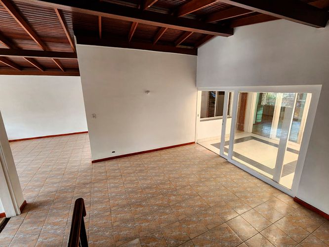 Local en arriendo en Laureles, Medellín, 200 m² · foto 6 de 19