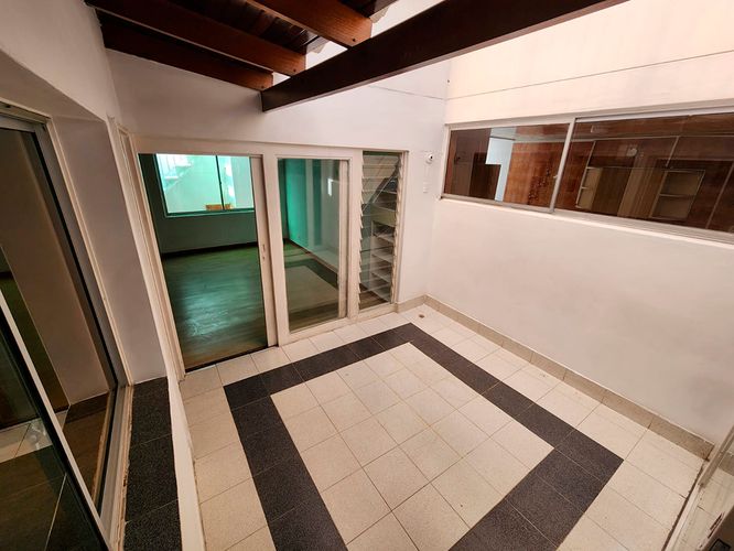 Local en arriendo en Laureles, Medellín, 200 m² · foto 11 de 19