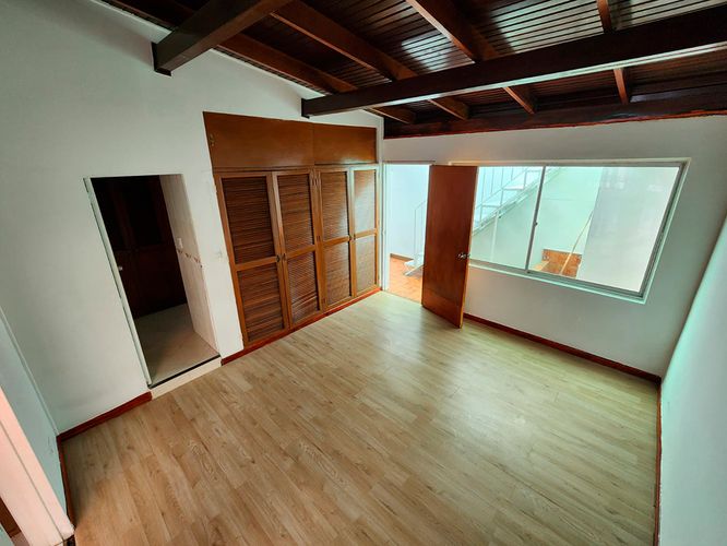 Local en arriendo en Laureles, Medellín, 200 m² · foto 12 de 19