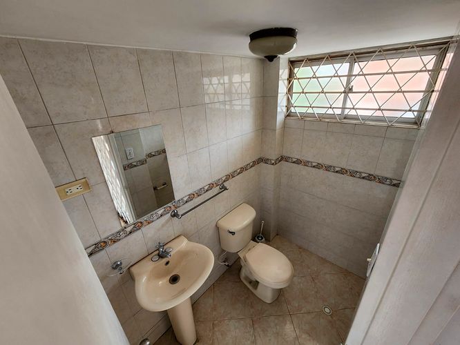 Local en arriendo en Laureles, Medellín, 200 m² · foto 17 de 19