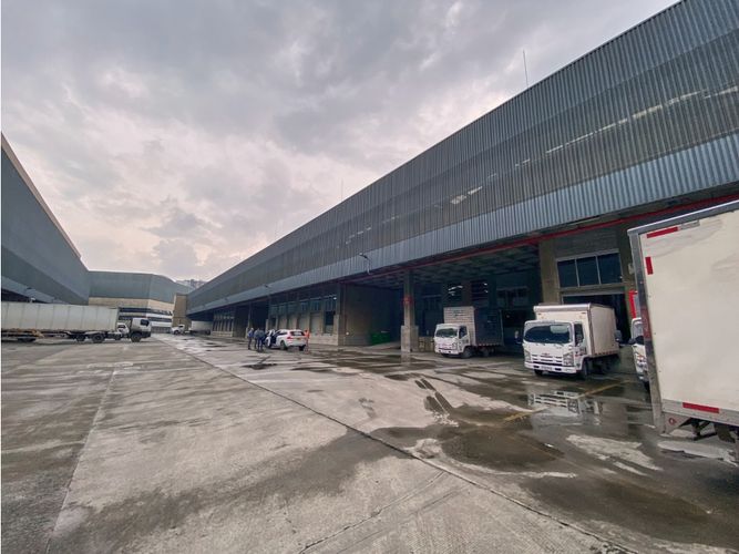 Bodega en arriendo en La Aldea, La Estrella · foto 6 de 8