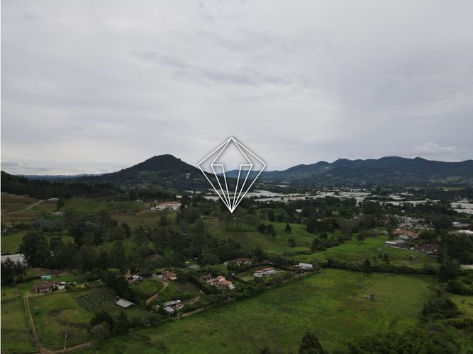 Finca en venta en San Nicolas, La Ceja, 534 m² · foto 19 de 24