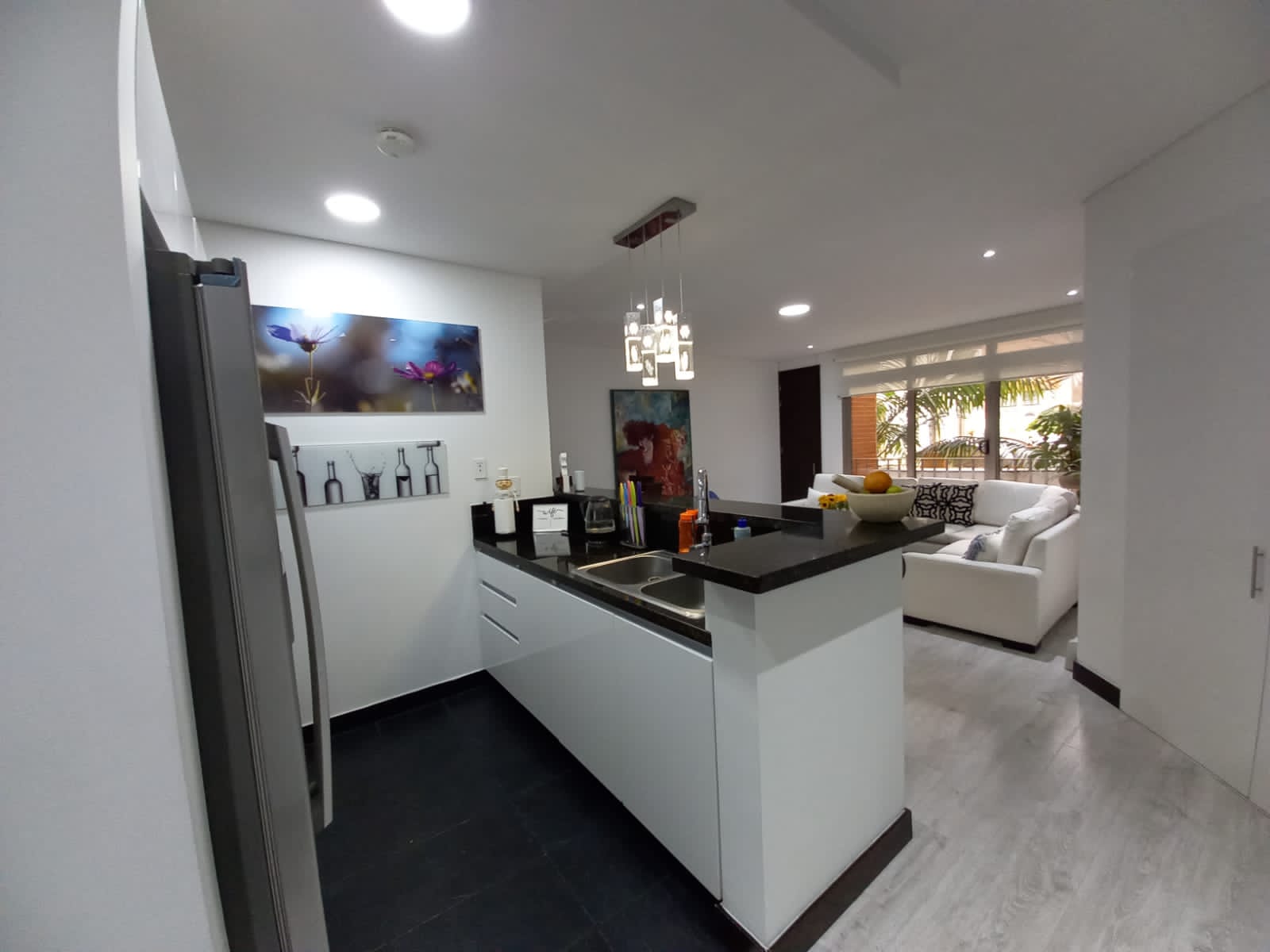 Apartamento en venta en Chico Norte, Bogotá · foto 2 de 16