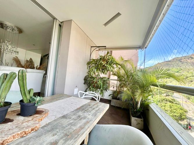 Apartamento de 3 alcobas en venta en Normandia, Cali, 260 m² · foto 6 de 7