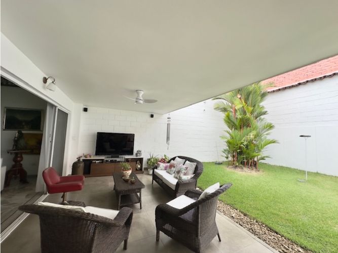 Casa de 3 alcobas en venta en Tejares - Cristales, Cali, 370 m² · foto 9 de 24