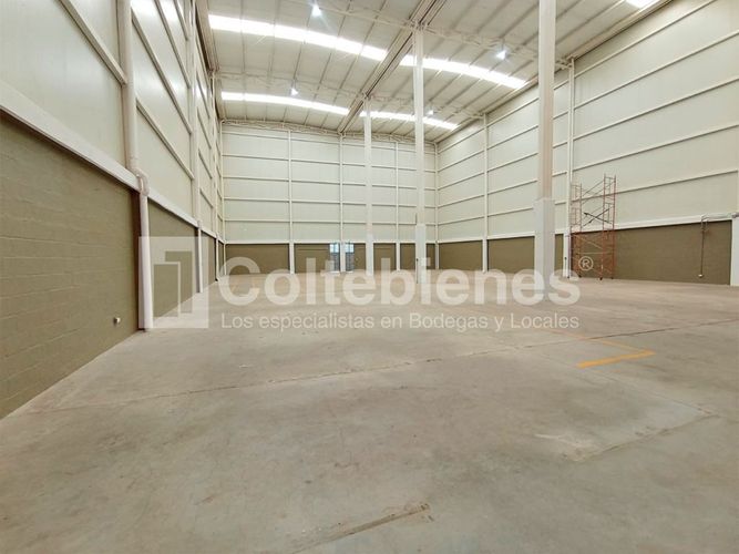 Bodega en arriendo en Sajonia, Rionegro, 780 m² · foto 6 de 17